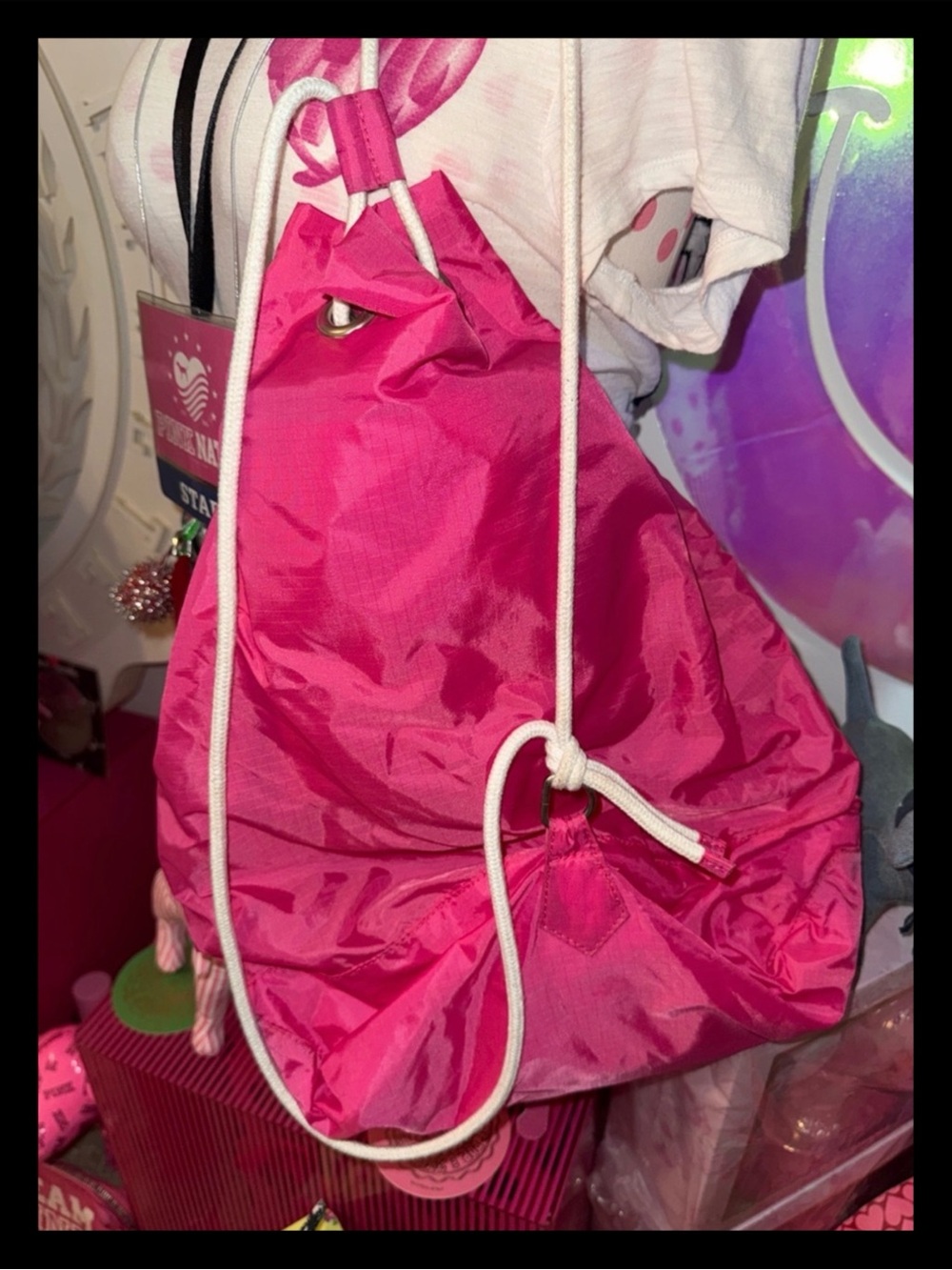 💕ⓅⒾⓃⓀ ⓋⓈ RARE/HTF/VINTAGE Drawstring Bag ✨EUC✨💕 - Picture 3 of 9